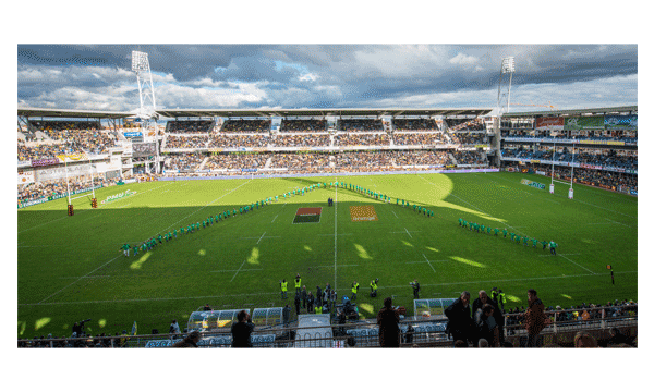 Raising awareness about the project at a rugby match between ASM and Toulon (J.Way)