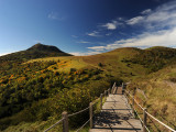 Vue du puy de Dôme depuis l’escalier du Pariou